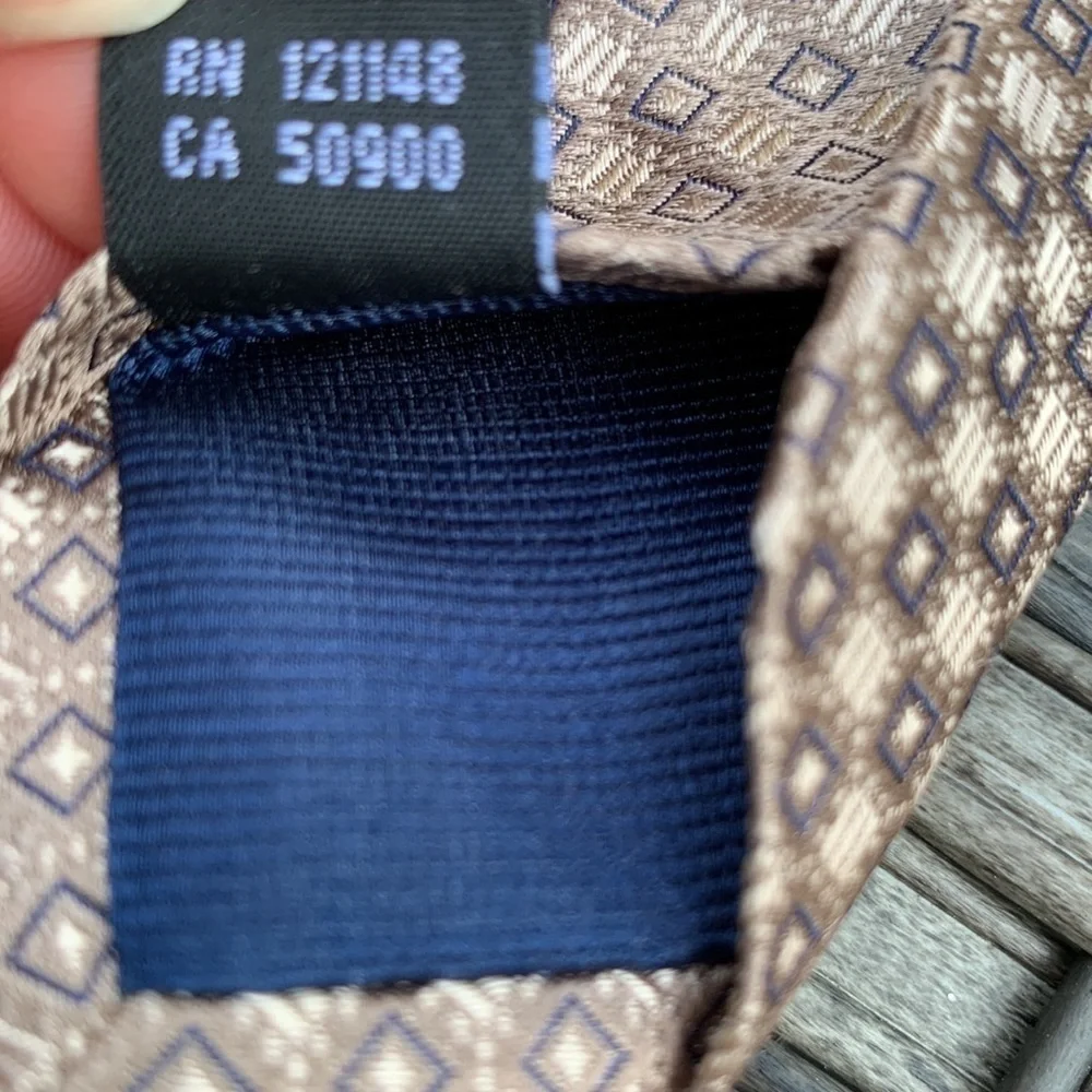 Michael KORS 100% Silk Tie - Tan with Petite Gray Square Print